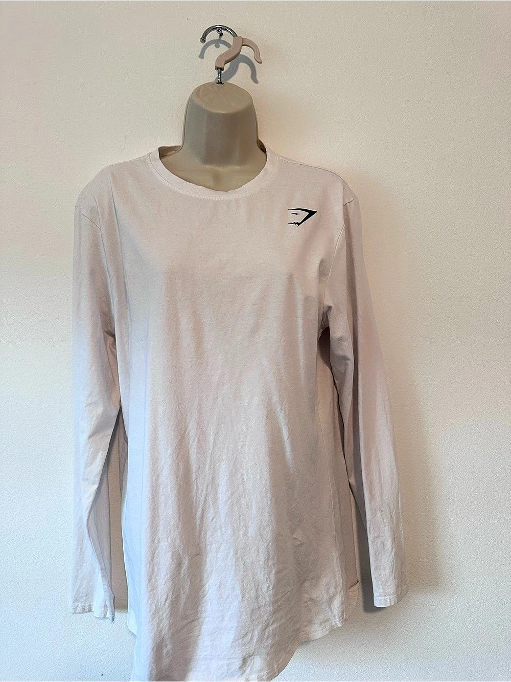 Gymshark Long Sleeve Tee in White Size Large